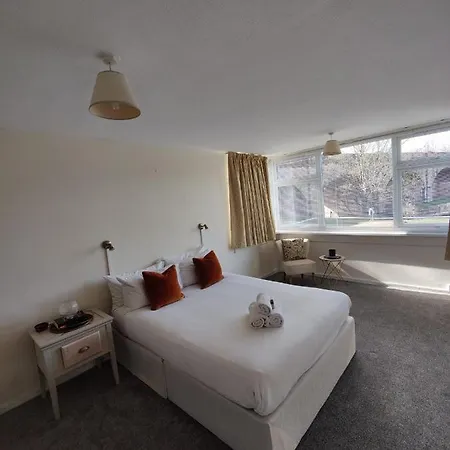 Apartment Bridgeview House *